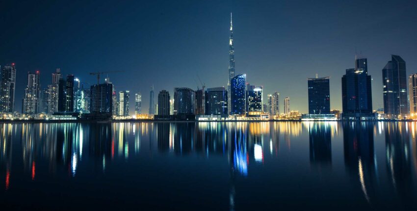 Amsterdam - Dubai : eralennuki rentimine