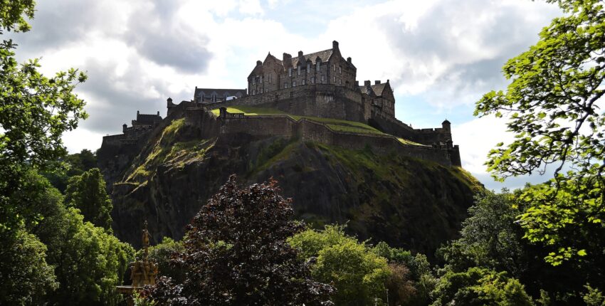 Edinburgh : eralennuki rentimine 