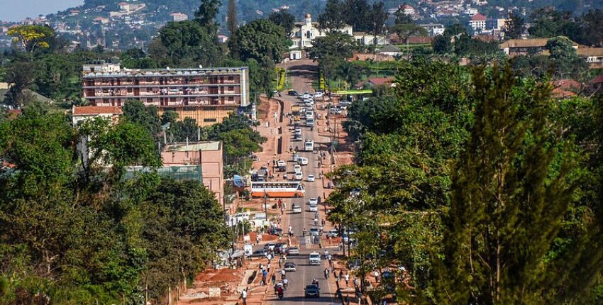 Kampala : eralennuki rentimine 