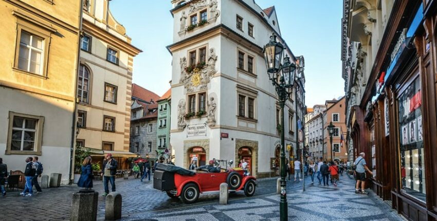Praha Vaclav Havel : eralennuki rentimine 