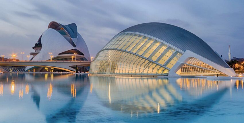 Valencia : eralennuki rentimine 
