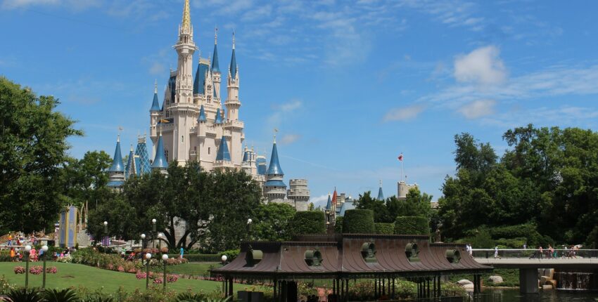 Orlando : eralennuki rentimine 