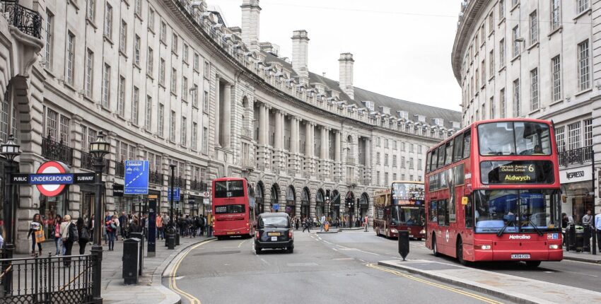 München - London: eralennuki rentimine