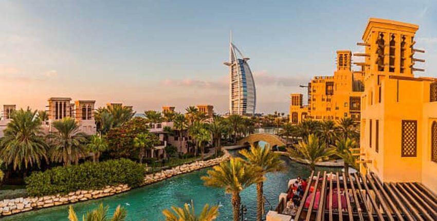 Amsterdam - Dubai : eralennuki rentimine