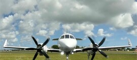 CESSNA 2 CONQUEST-2 cabine intérieur