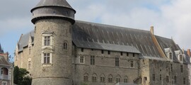 Aurillac Tronquieres : eralennuki rentimine 