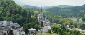 Tarbes Lourdes Pyrenees : eralennuki rentimine 