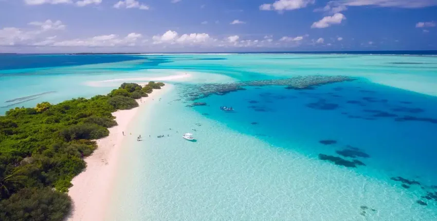 Maldiivid: eralennuki rentimine 