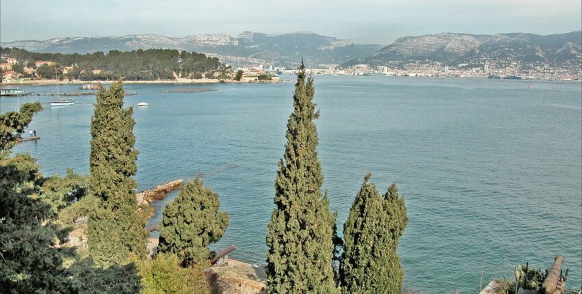 Toulon Hyères : eralennuki rentimine 