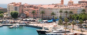 Ajaccio-Napoléon-Bonaparte: eralennuki rentimine 