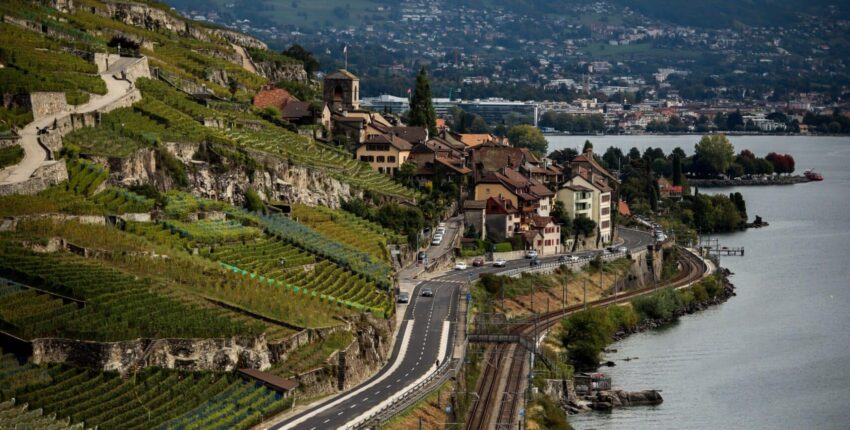 Lausanne : eralennuki rentimine 