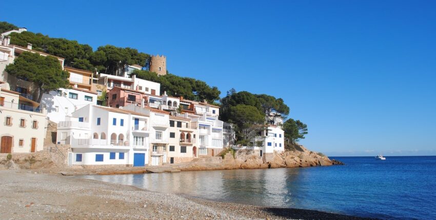 Girona Costa Brava : eralennuki rentimine 