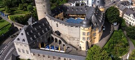 Ramstein : eralennuki rentimine