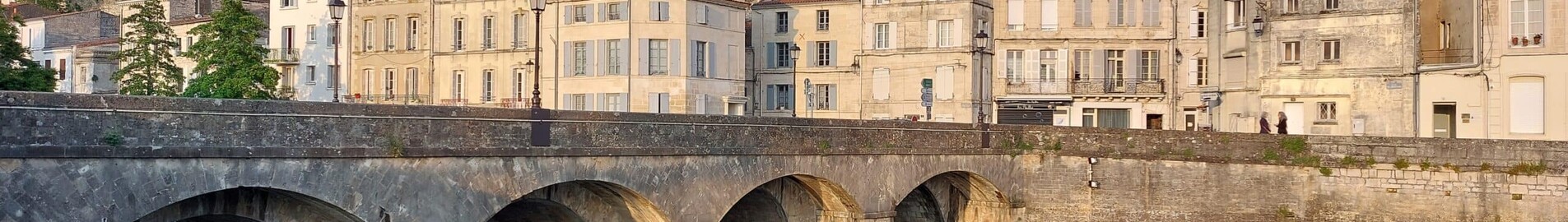Niort Souche: eralennuki rentimine 