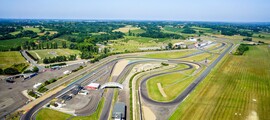 Rentida eralennuki Albert-Picardie lennujaamast
