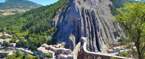 Sisteron Need: eralennuki rentimine 