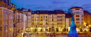 Vitoria Foronda : eralennuki rentimine 