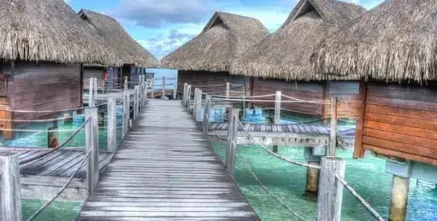 Bora-Bora : eralennuki rentimine 