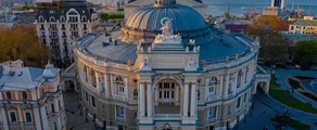 Odessa : eralennuki rentimine