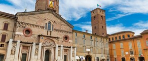 Reggio Emilia : eralennuki rentimine 