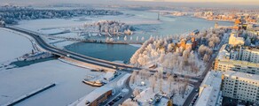 Vaasa : eralennuki rentimine 