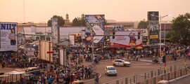 Takoradi : eralennuki rentimine