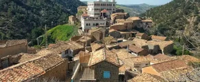 Tiaret Bou Chekif eralennuki rentimine