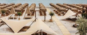 Eralennuki ja helikopteri charter Mamaia