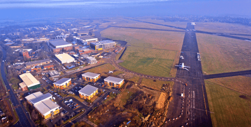Rentida eralennuki Cranfield Airport