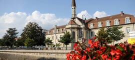 Amiens Glisy : eralennuki rentimine