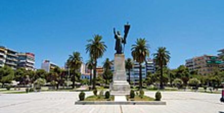 Eralennuki rentimine Patras 