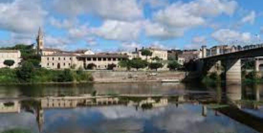 Eralennuki rentimine Sainte-Foy-la-Grande'is