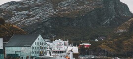 Svolvær: eralennuki rentimine