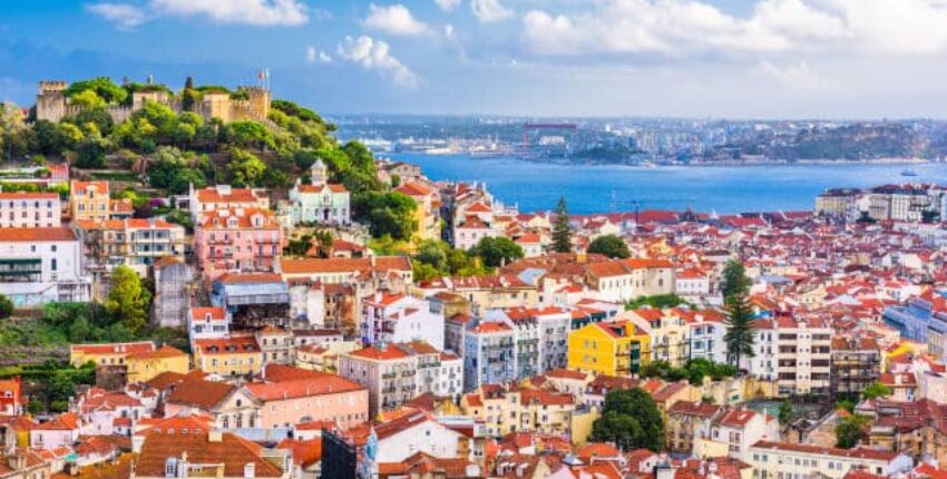 Saint-Tropez - Lissabon: eralennuki rentimine