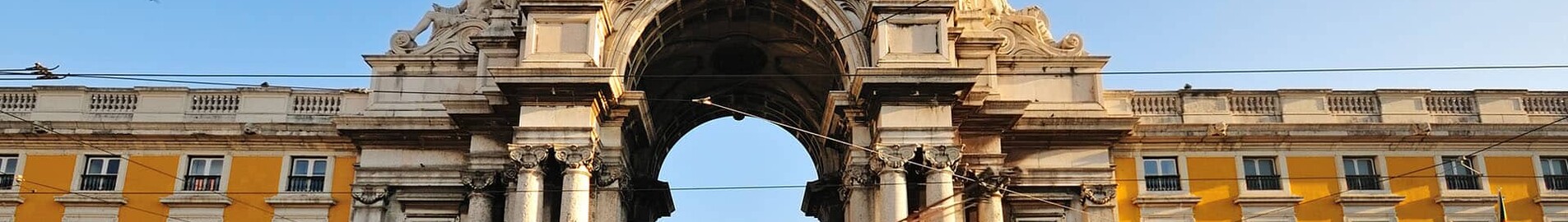Saint-Tropez - Lissabon: eralennuki rentimine