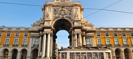 Lissabon - Rooma: eralennuki rentimine