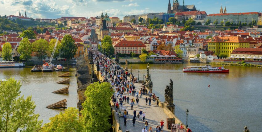 Salzburg - Praha : eralennuki rentimine 