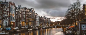 New York - Amsterdam : eralennuki rentimine