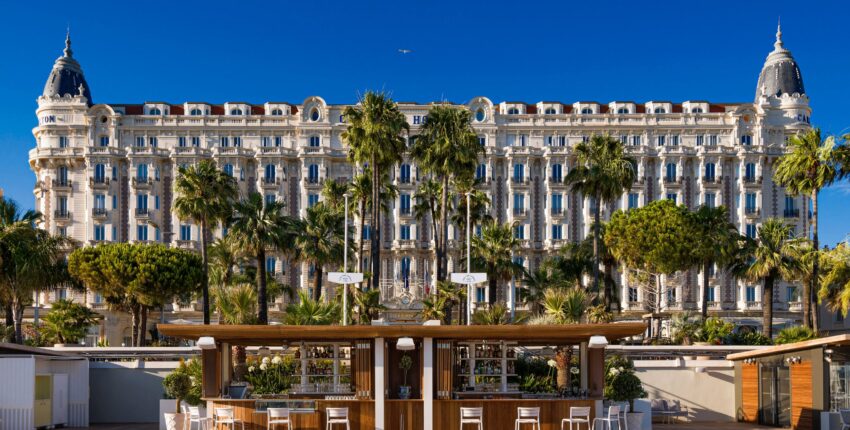 Saint-Tropez – Cannes: helikopteritransport