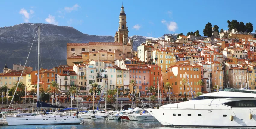 Saint-Tropez – Cannes: helikopteritransport