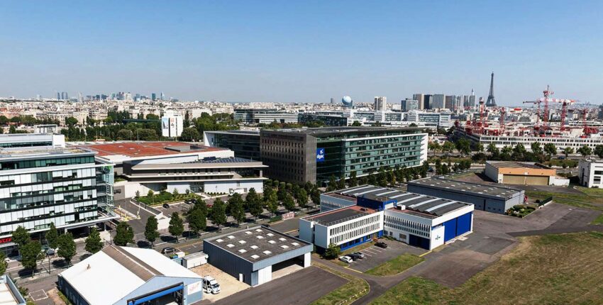 Pariisi Issy-les-Moulineaux kopteriväljak: erahelikopterilennud